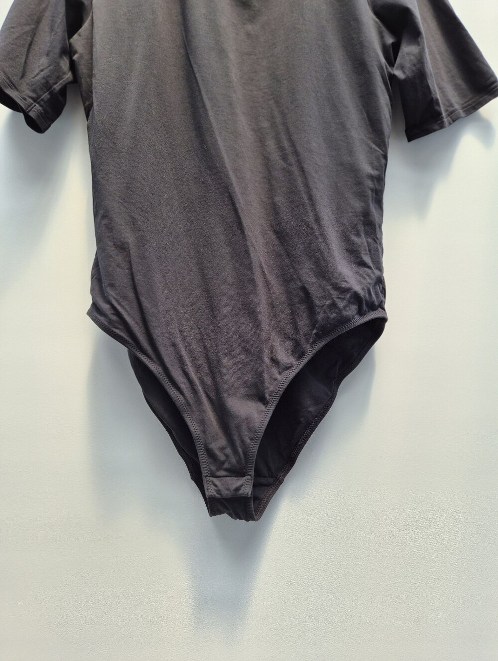 Everlane Supima Cotton Short Sleeve Bodysuit Black Large Clean Girl Minimalist - Picture 6 of 16